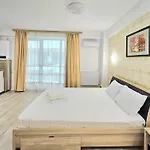 Mamaia-nordcom Exclusiviste アパート *