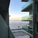 Mamaia-nordcom Exclusiviste アパート ナボダリ
