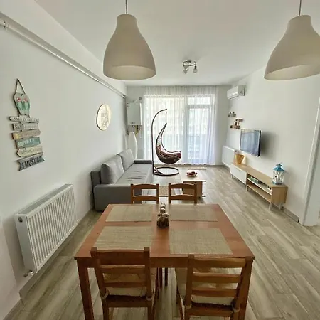 Venetis Sea View 4 Apartment